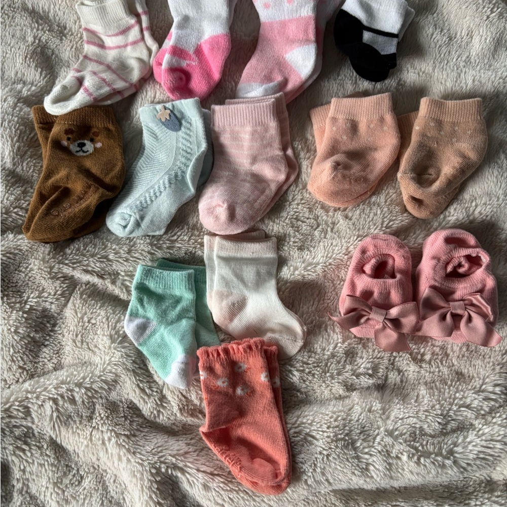 Assorted Colorful Baby Girl Socks 14 PC Lot 0-6 Months - Picture 2 of 8